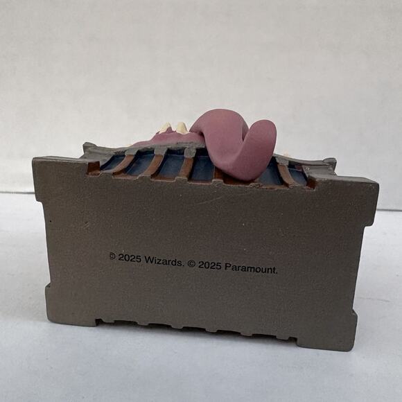 2025 Hallmark Dungeons & Dragons: Honor Among Thieves MIMIC Christmas Ornament - Picture 7 of 10